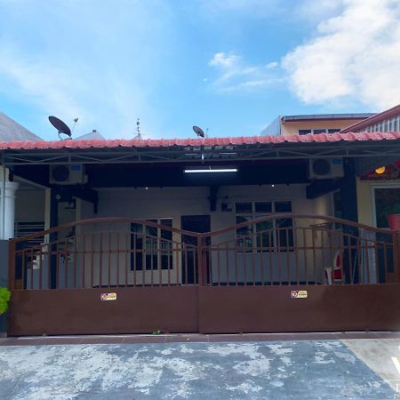 Malim Melaka Homestay Exterior foto